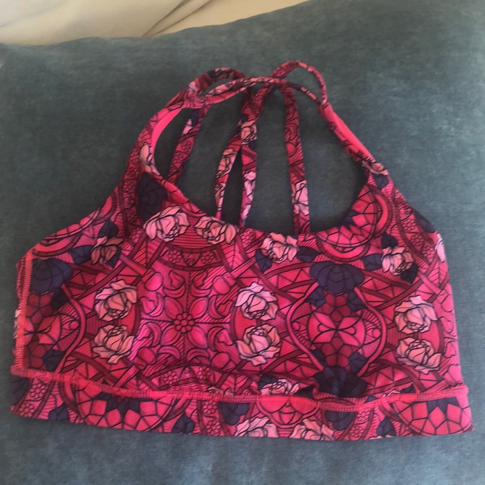 Lulemon pink floral sports bra